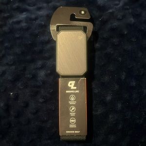 Groove life belt size small